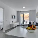 Amarre Paradise פוארטו דה מוגן