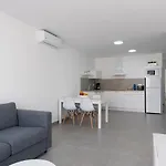 Amarre Paradise דירה